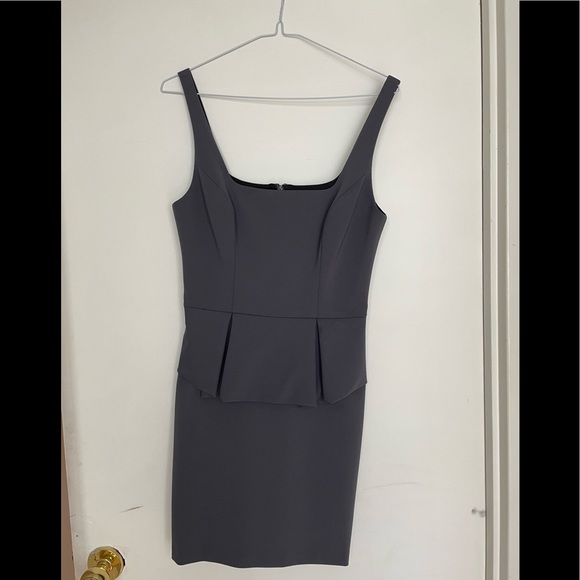 GRAY Peplum Dress - Picture 4 of 6